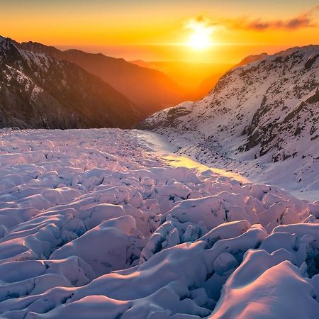 Fox Glacier Jade Hotel ภายนอก รูปภาพ